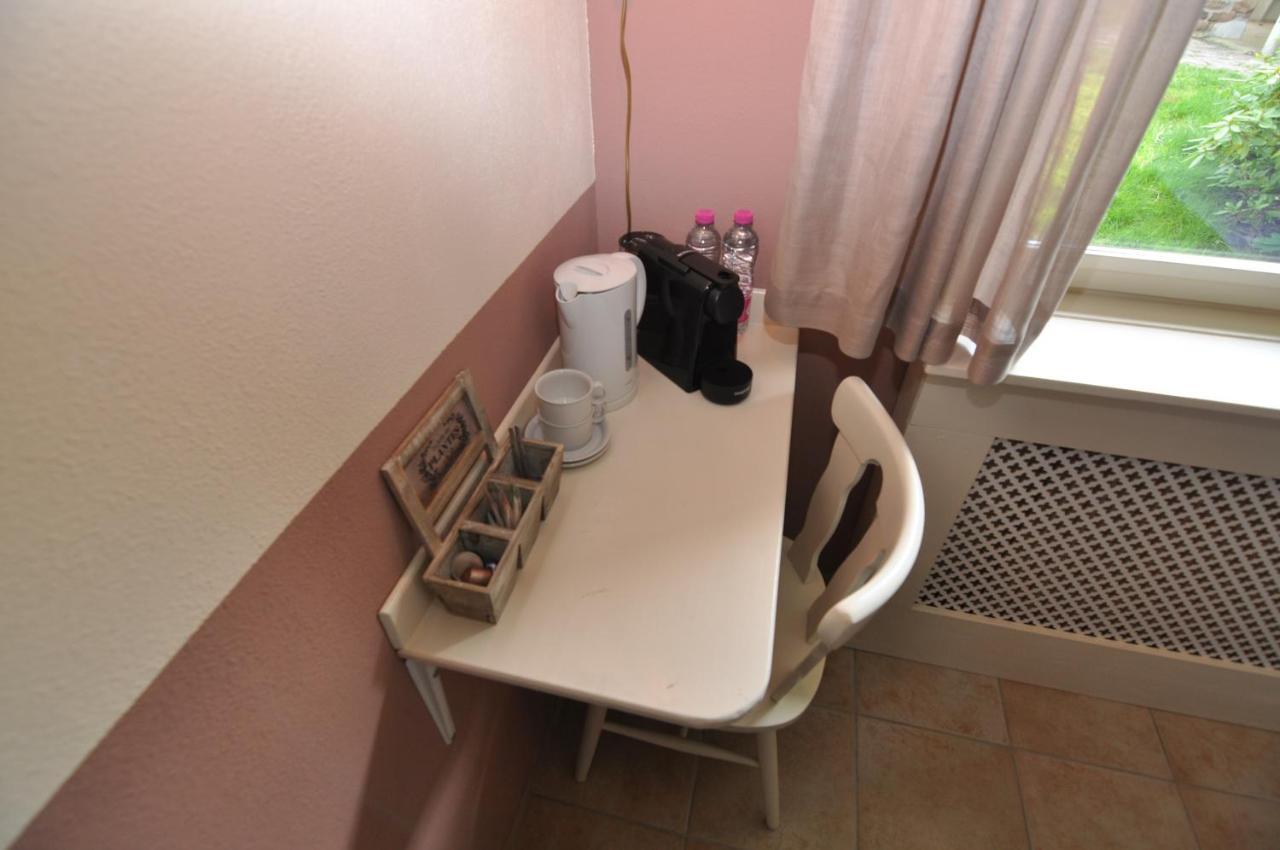 Chambres Et Table D'Hotes Vie La Vie Bains-les-Bains Exterior foto