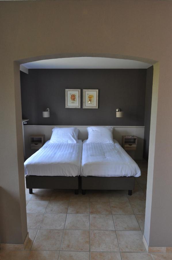 Chambres Et Table D'Hotes Vie La Vie Bains-les-Bains Exterior foto