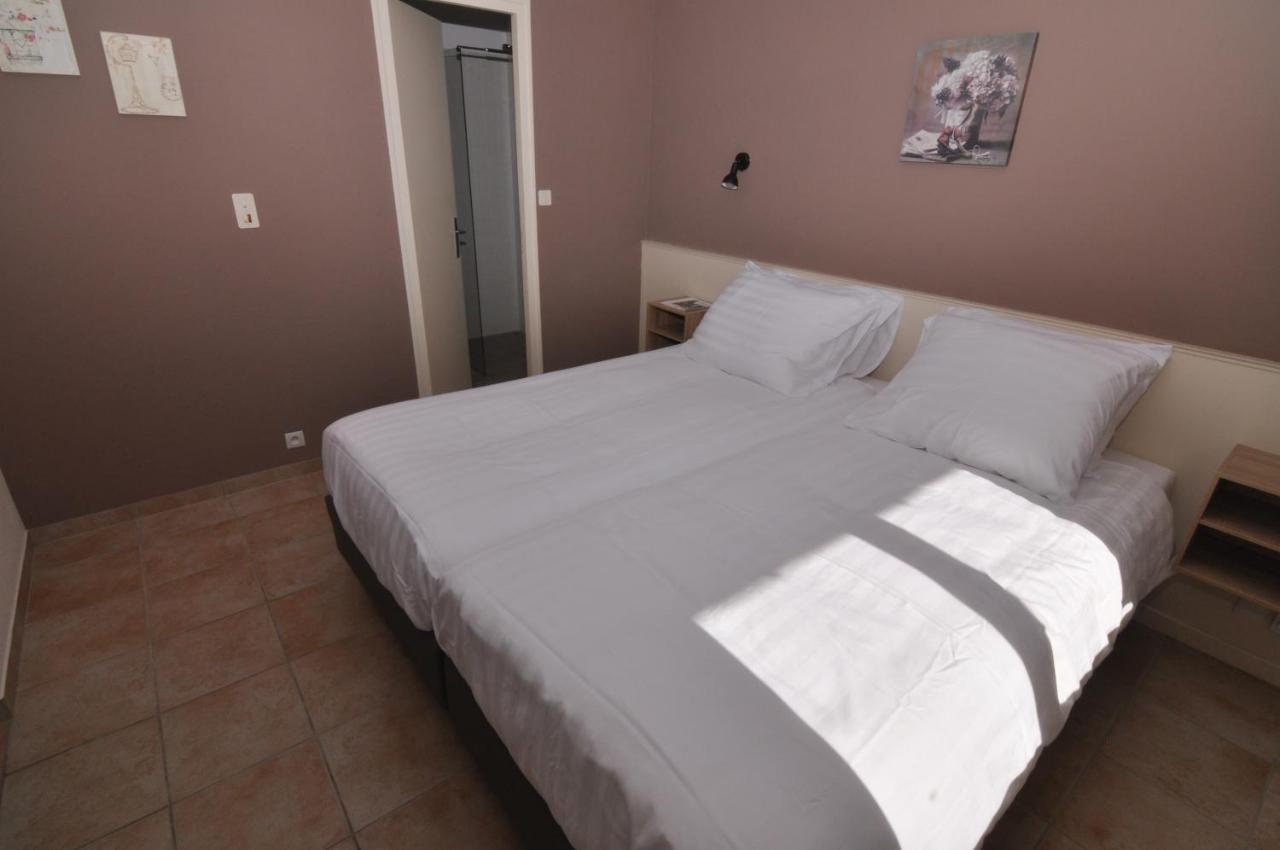 Chambres Et Table D'Hotes Vie La Vie Bains-les-Bains Exterior foto